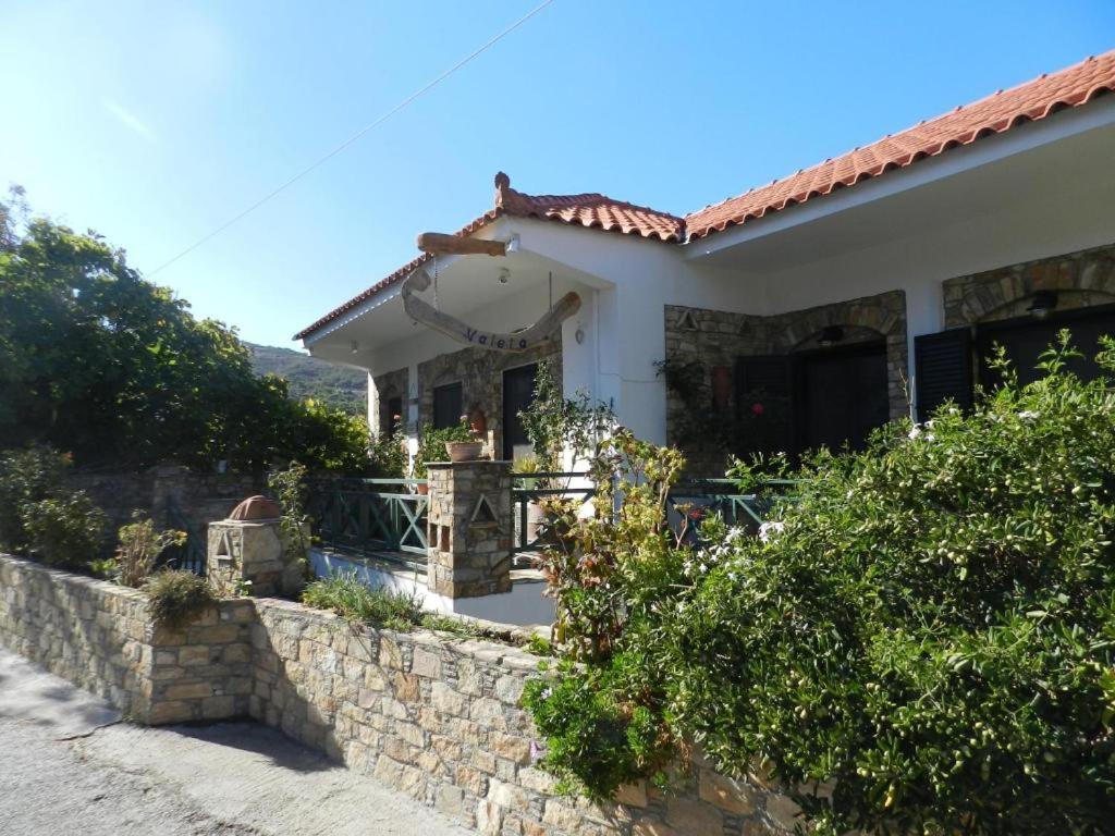 Valeta Studios Armenistís Exterior foto